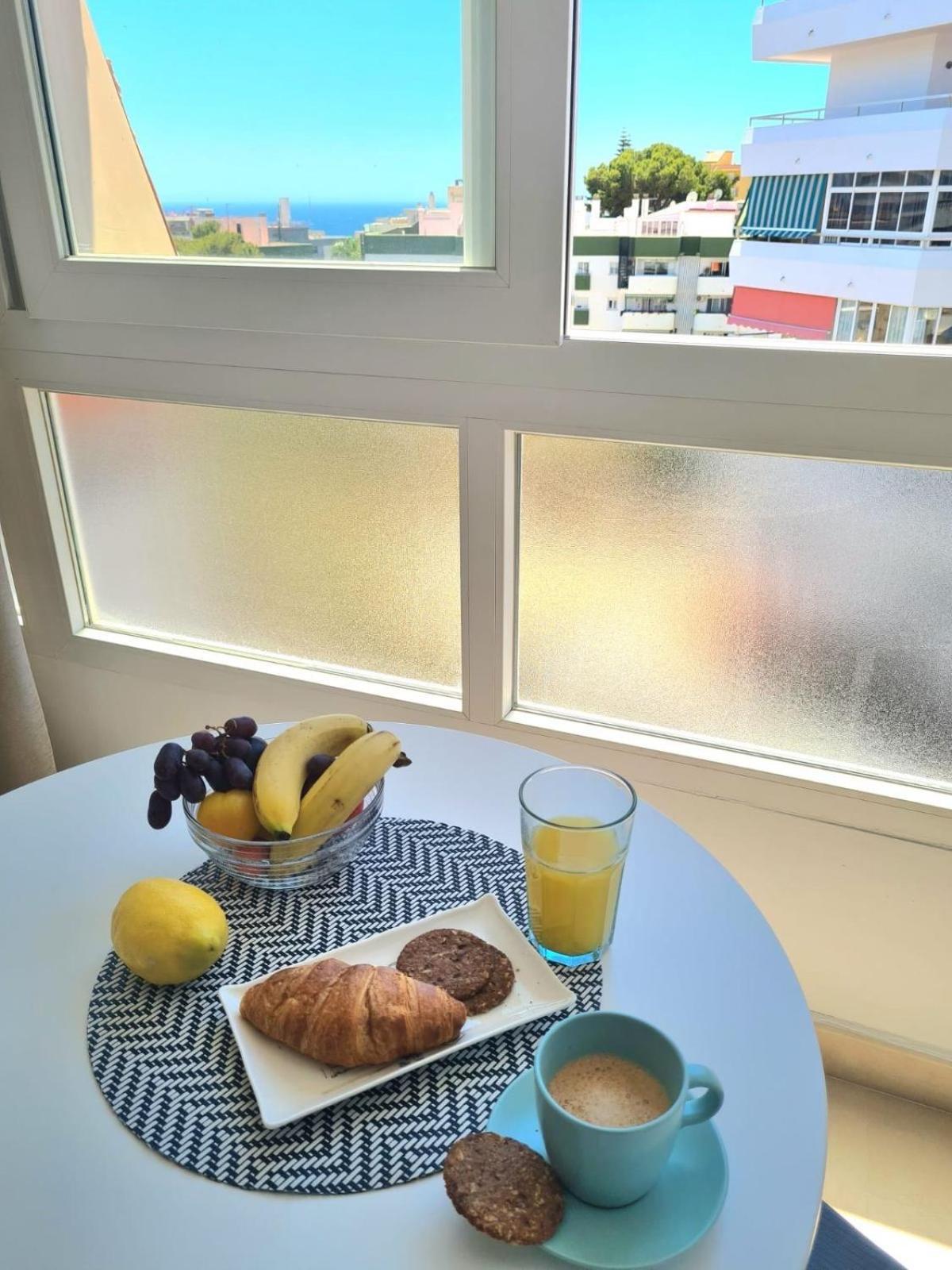 Apartamento Azul ตอร์เรโมลิโนส ภายนอก รูปภาพ